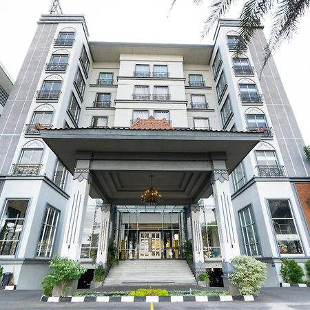 Grand Serela Jogjacarta Exterior foto