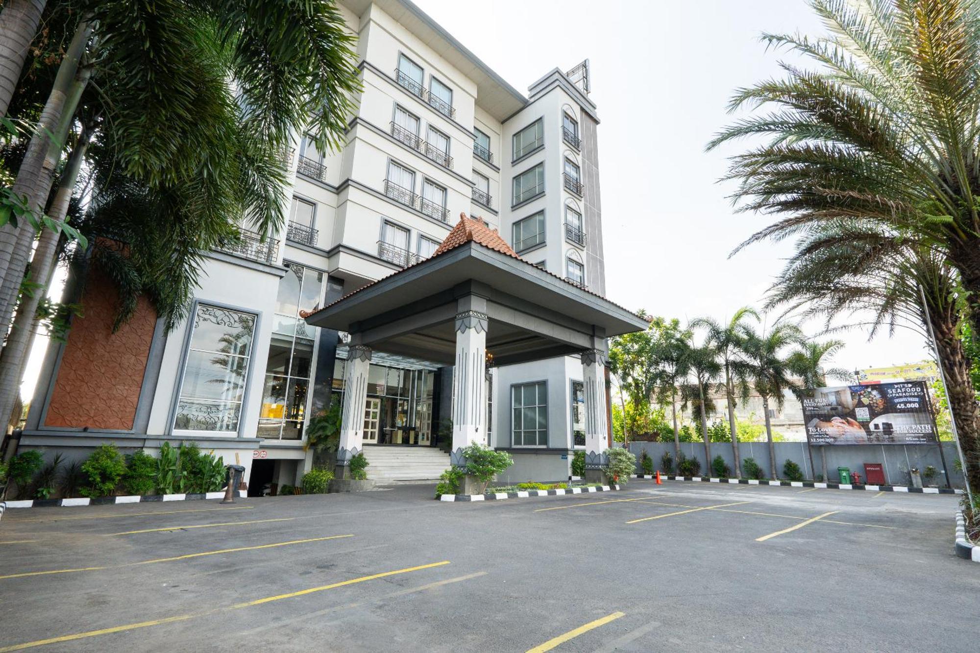 Grand Serela Jogjacarta Exterior foto