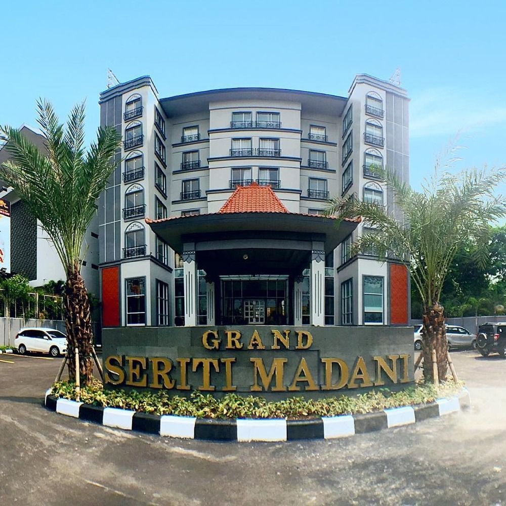 Grand Serela Jogjacarta Exterior foto