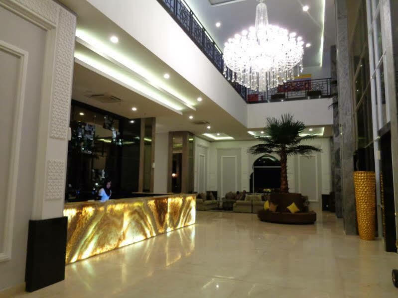 Grand Serela Jogjacarta Exterior foto